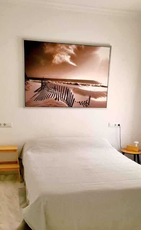 Apartamento A 2 Minutos De La Playa Y Centro Fuengirola Luaran gambar