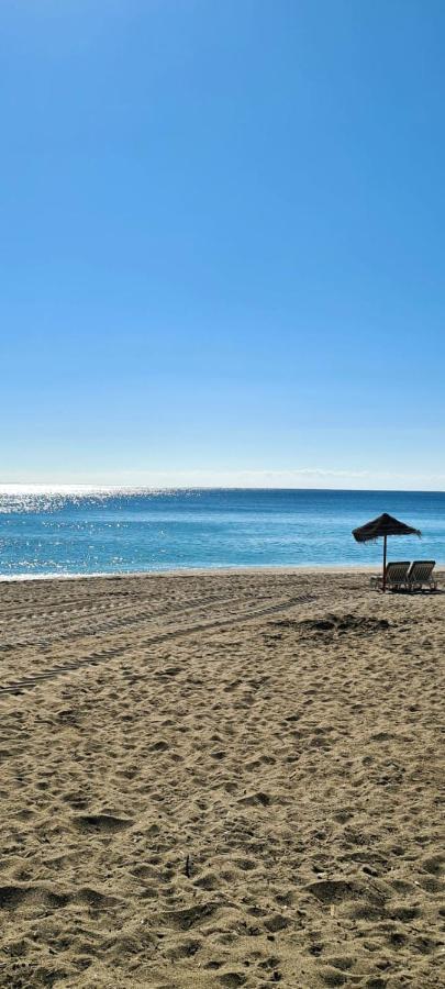 Apartamento A 2 Minutos De La Playa Y Centro Fuengirola Luaran gambar